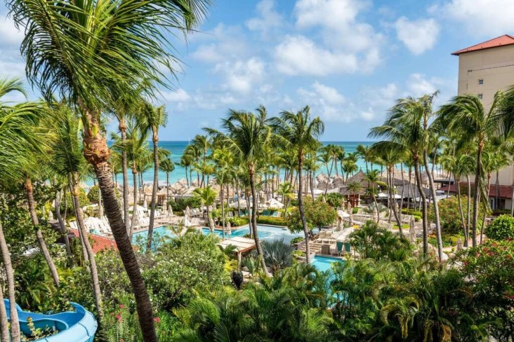 best resorts in aruba