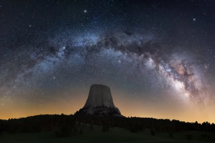 4-Devils-Tower-WY best places to visit in Wyoming