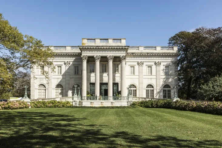 4-Marble-House-RI