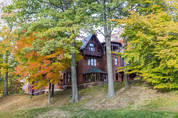 4-Mark-Twain-House-CT
