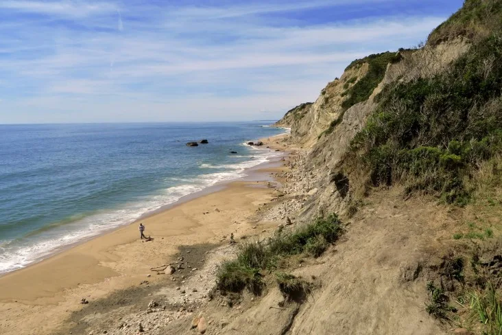 7-Mohegan-Bluffs-RI best places to visit in Rhode Island
